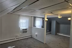 392 Benefit St, Pawtucket, RI 02861 - Photo 7