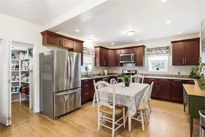 18 Avenue F Avenue, Lincoln, RI 02865 - Photo 9