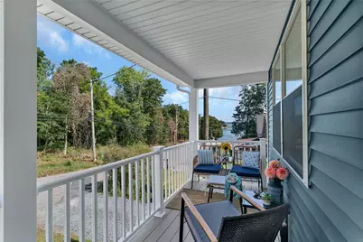 1 Coggeshall Avenue, Bristol, RI 02809 - Photo 3