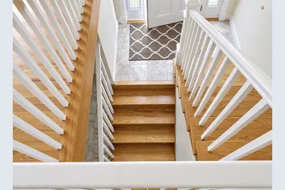 221 Hyde Street, Cranston, RI 02920 - Photo 13