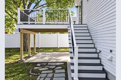 221 Hyde Street, Cranston, RI 02920 - Photo 19