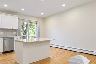 221 Hyde St, Cranston, RI 02920 - Photo 3