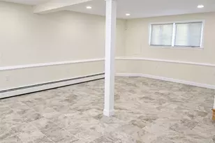 221 Hyde St, Cranston, RI 02920 - Photo 17