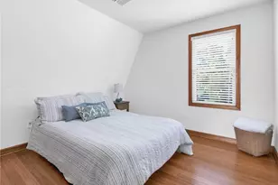 17 Catalpa Ave, East Providence, RI 02915 - Photo 23
