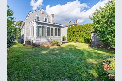 17 Catalpa Avenue, East Providence, RI 02915 - Photo 29