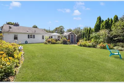 135 Arnold Street, Lincoln, RI 02865 - Photo 11