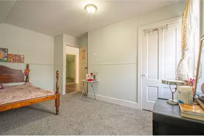 36 Hamilton Street, Providence, RI 02907 - Photo 17