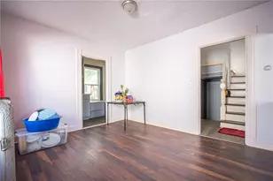 36 Hamilton St, Providence, RI 02907 - Photo 7