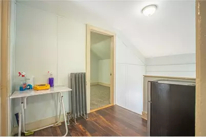 36 Hamilton Street, Providence, RI 02907 - Photo 21