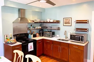 6 Pope St, Newport, RI 02840 - Photo 3
