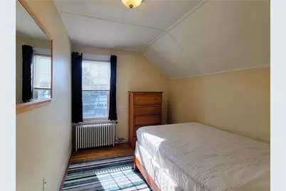 676 Thames Street, Newport, RI 02840 - Photo 21