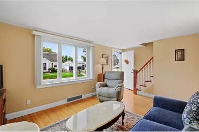 22 Larchmere Drive, East Providence, RI 02916 - Photo 13