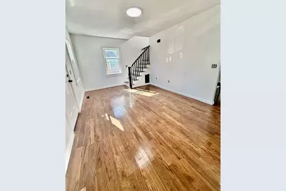 39 Marion Avenue S, Cranston, RI 02905 - Photo 3