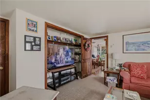 2801 E Main Rd, Portsmouth, RI 02871 - Photo 5