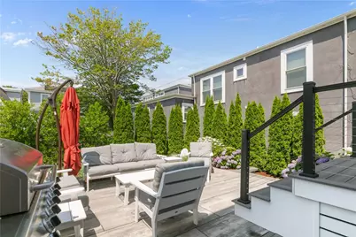 17 Clinton Street, Newport, RI 02840 - Photo 33