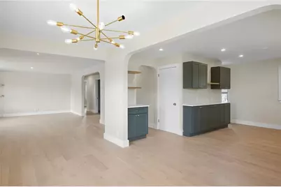 250 East View Avenue, Cranston, RI 02920 - Photo 11
