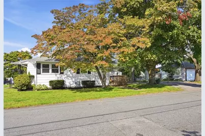 250 East View Avenue, Cranston, RI 02920 - Photo 47