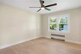 250 E View Ave, Cranston, RI 02920 - Photo 31