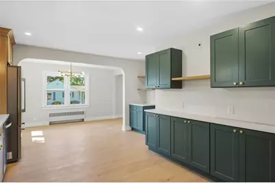 250 East View Avenue, Cranston, RI 02920 - Photo 9