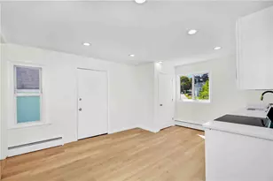 88 Prospect St, Lincoln, RI 02838 - Photo 15