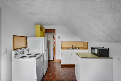 350 Broadway, Newport, RI 02840 - Photo 39