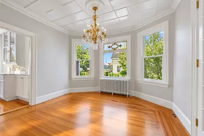 350 Broadway, Newport, RI 02840 - Photo 17