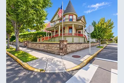 350 Broadway, Newport, RI 02840 - Photo 9