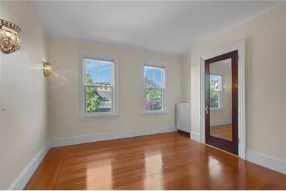350 Broadway, Newport, RI 02840 - Photo 33