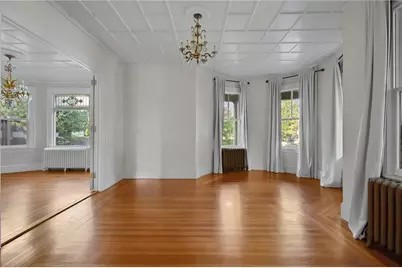 350 Broadway, Newport, RI 02840 - Photo 23