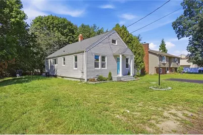 41 Custer Street, Warwick, RI 02889 - Photo 3