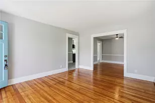 41 Custer St, Warwick, RI 02889 - Photo 9