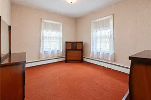 105 Dorman Ave, North Providence, RI 02904 - Photo 11