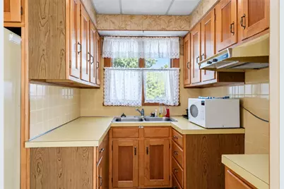 105 Dorman Avenue, North Providence, RI 02904 - Photo 3