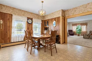 105 Dorman Ave, North Providence, RI 02904 - Photo 5
