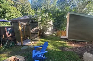 85 Shattock Ave, Warwick, RI 02886 - Photo 9