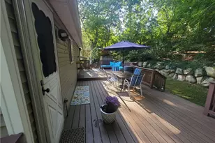 85 Shattock Ave, Warwick, RI 02886 - Photo 11