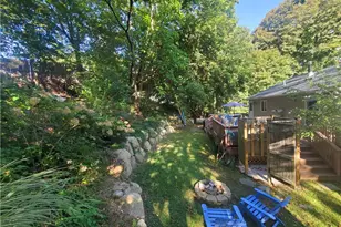 85 Shattock Ave, Warwick, RI 02886 - Photo 7