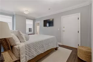 44 Bradford St, Bristol, RI 02809 - Photo 23
