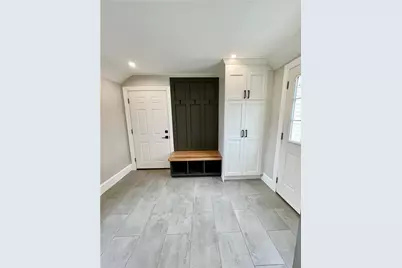 188 Sumner Avenue, Warwick, RI 02888 - Photo 11
