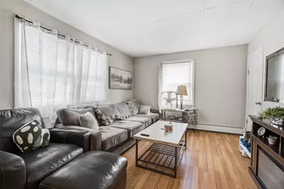 44 Warwick Road, Pawtucket, RI 02861 - Photo 7