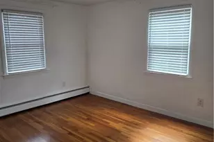 89 Columbia Ave, Pawtucket, RI 02860 - Photo 17