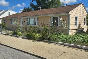 89 Columbia Ave, Pawtucket, RI 02860 - Photo 1