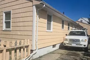 89 Columbia Ave, Pawtucket, RI 02860 - Photo 31