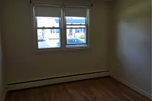 84 Roma St, East Providence, RI 02914 - Photo 11