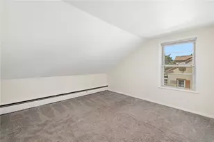 14 Border St, West Warwick, RI 02893 - Photo 11