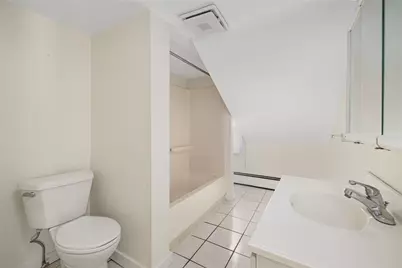 14 Border Street, West Warwick, RI 02893 - Photo 21