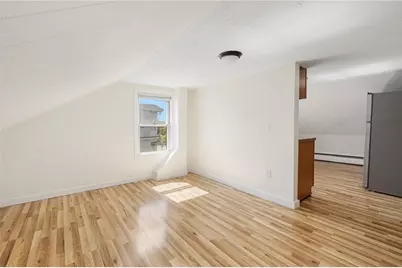 14 Border Street, West Warwick, RI 02893 - Photo 9