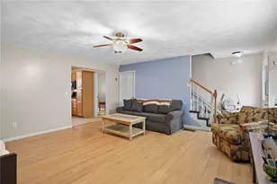 87 N Bend St, Pawtucket, RI 02860 - Photo 11
