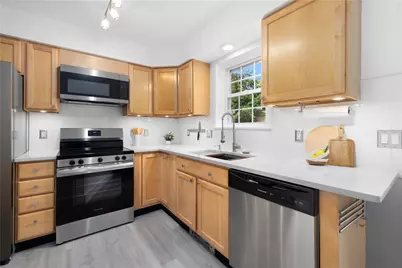 45 Cherry Lane #B, South Kingstown, RI 02879 - Photo 3