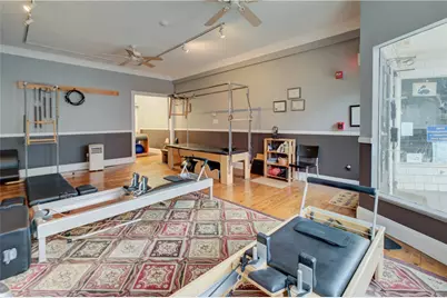 257 Warren Avenue, East Providence, RI 02914 - Photo 19